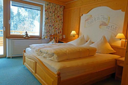 Aparthotel Alkira