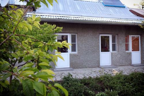 Hostal Vanand Guest House