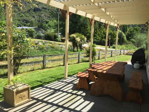 Kingston Homestead - Open To All