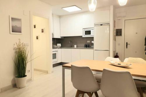 Apartamento Nuevo-casco Hist�rico-parking Gratuito.