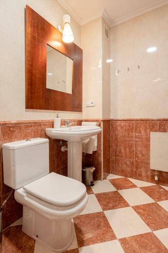 Apartamento De La Guardia Suite Rosal
