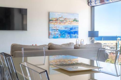 Apartamento de Lujo Delante Del Mar En Palam�s