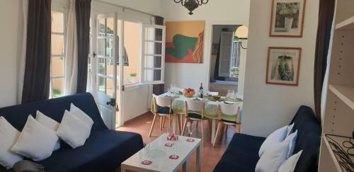 Casa Con Jard�n A 30 Metros de La Playa. At.
