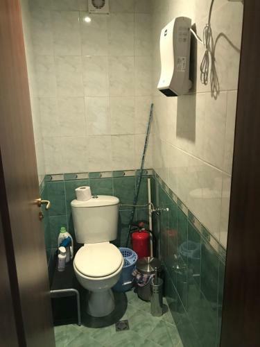 Private Two-bedroom Apartment At Bojurland Complex
