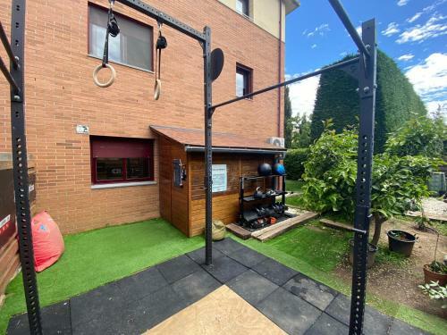 Apartamento Piso Con Jard�n Y Parking En Palam�s
