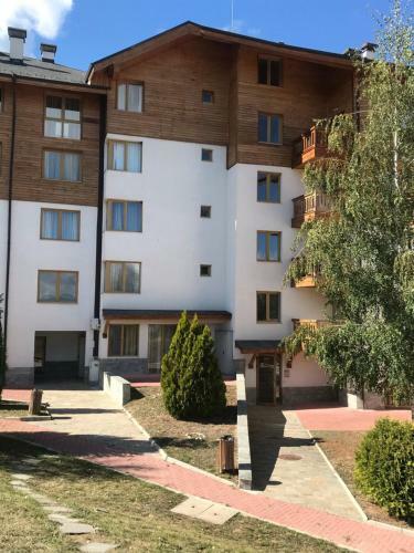 Newly Refurbished Spacious And Cosy Apartment St. John