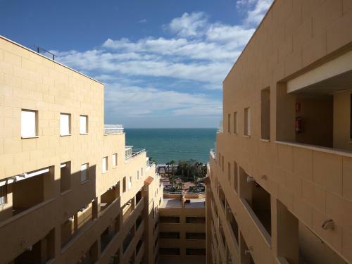 Apartamento Acv - Isla Park-1� Linea Planta 9 Frontal Interior