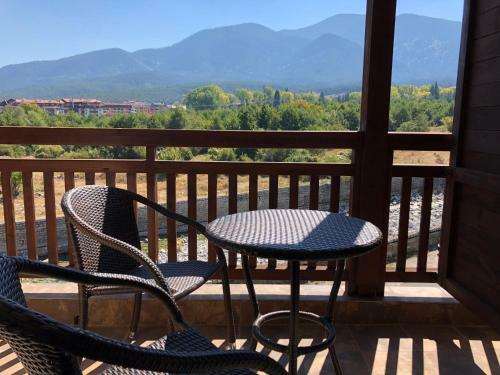 Mountain View Apartment