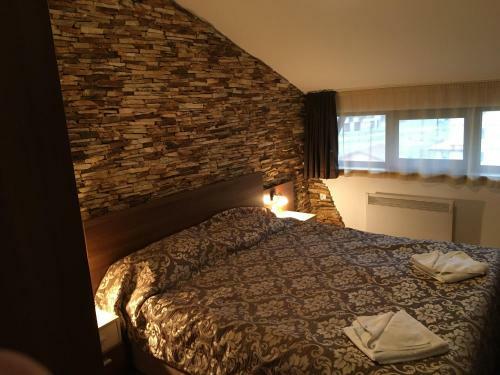 1 Bedroom Apartment Near Gondola