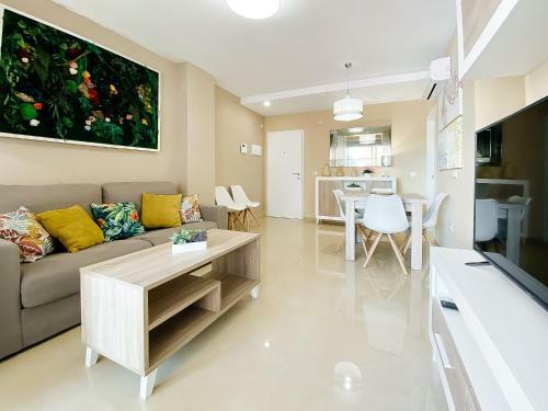 Apartamento Casa Lucero - Ivan Luxury Homes - 6�pta. - Sur - 1� Linea de Playa