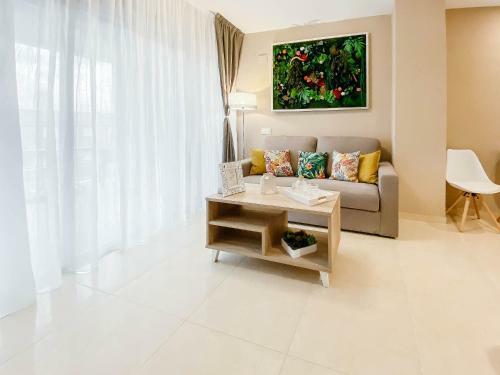 Apartamento Casa Lucero - Ivan Luxury Homes - 6�pta. - Sur - 1� Linea de Playa