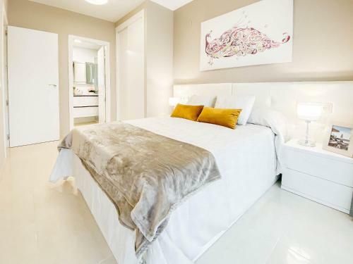 Apartamento Casa Lucero - Ivan Luxury Homes - 6�pta. - Sur - 1� Linea de Playa