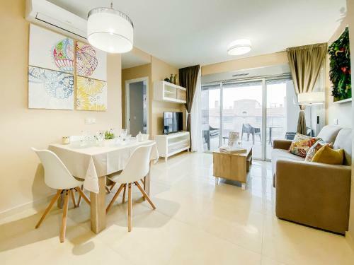 Apartamento Casa Mirca - Ivan Luxury Homes - 7� Pta. - Norte - 1� Linea De Playa