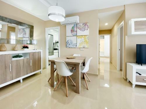Apartamento Casa Mirca - Ivan Luxury Homes - 7� Pta. - Norte - 1� Linea De Playa