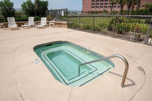 Grand Pointe 304