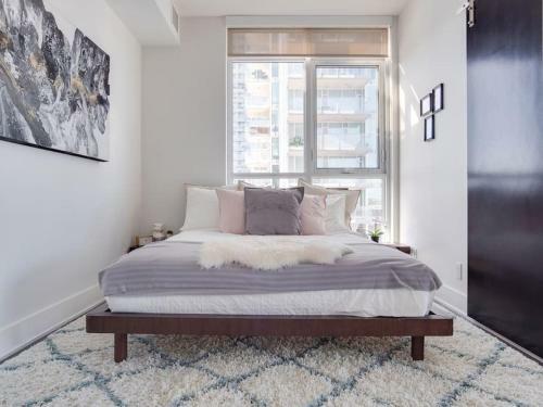 New Sweeping Views Luxury 2br Suite Pool Table, Rooftop Patio, Bbq, Coffee