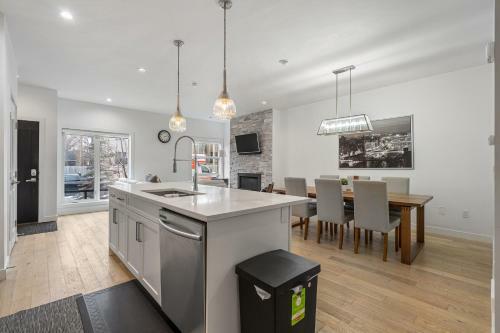 Luxury Spacious Private House Near City Centre