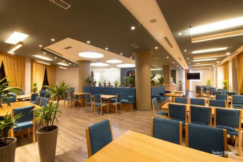 Sahati Hotel & Restaurant
