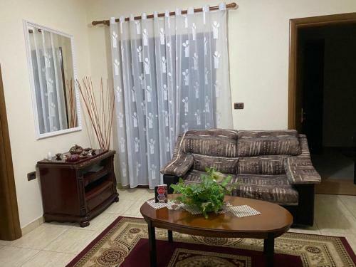 Hostal Bujtina Mikpritja Kor�are