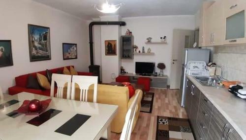 Family Apartment Korce