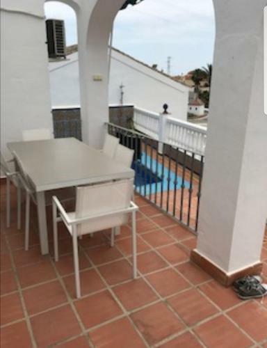 Adosado En Nerja Urb Flamingo