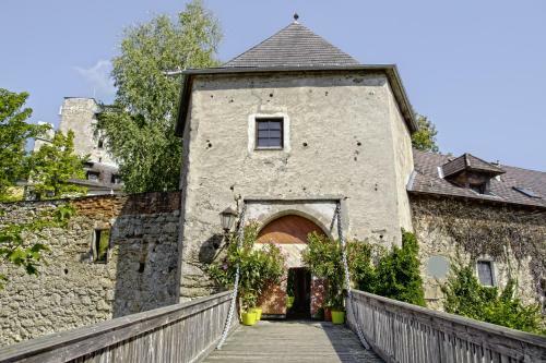 Hotel Schatz.kammer Burg Kreuzen