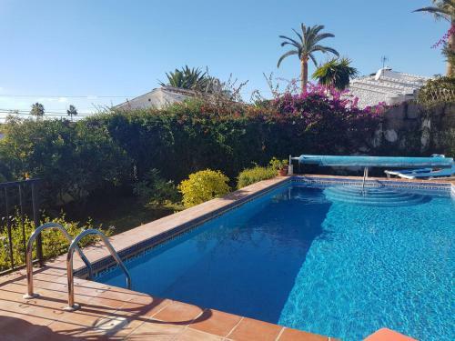 Bonita Villa En Nerja Casa Palomas