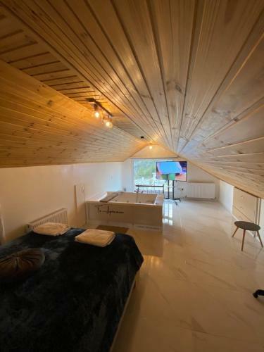 Apartamento Aprosmeno Luxary Jacuzzi House 2