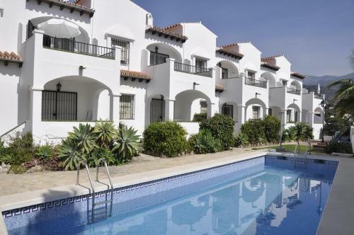 Apartamento Nerjavacaciones - El Califa