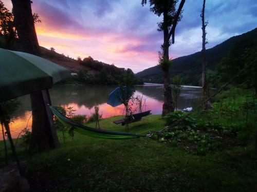 Bed & Breakfast Preno?i?te Na Drini Fo?a