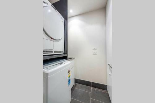 Apartamento Lake Views, Central Cbd Location//free Wifi+netflix