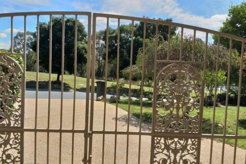 Sweet Holiday Home By The Golf Course