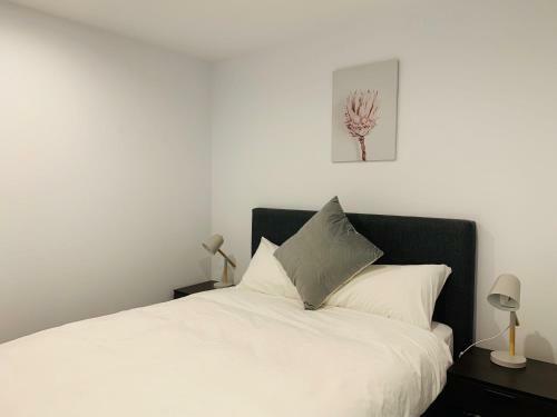 Best Located Brand New Apartment In Canberra Cbd