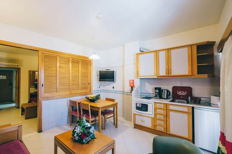 Aparthotel Grand Muthu Forte Da Oura