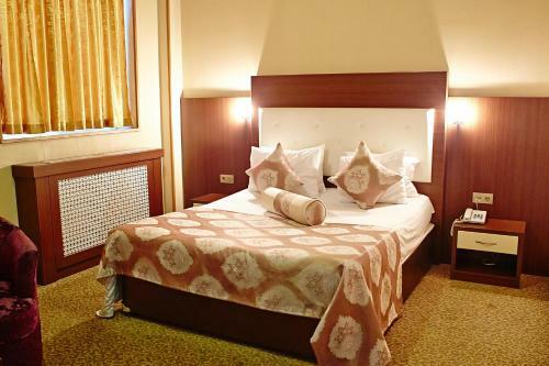 Grand Nakhchivan Hotel