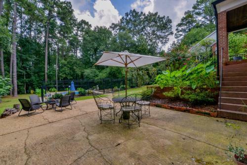 Capstone Pool House