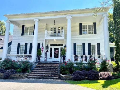 Hotel Bama Bed And Breakfast - Wisteria Suite