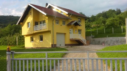 Ku?a Za Odmor Plivska Jezera