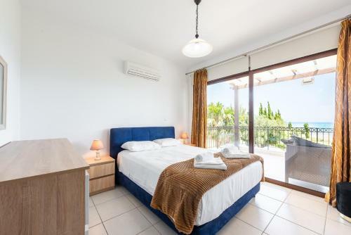 Villa Sea Front Oceanus H3