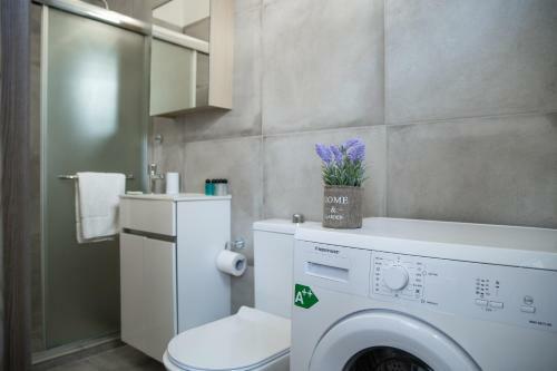 Agia Thekla Villa Ekaterina 4 Bdrm
