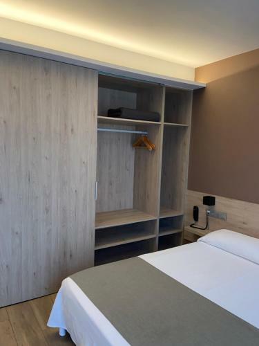 Hotel Mestral Perell�