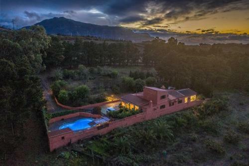 Villa Rural El Poleo D&r Con Piscina Climatizada Privada Y Sol�rium