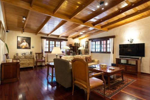 Villa Rural El Poleo D&r Con Piscina Climatizada Privada Y Sol�rium
