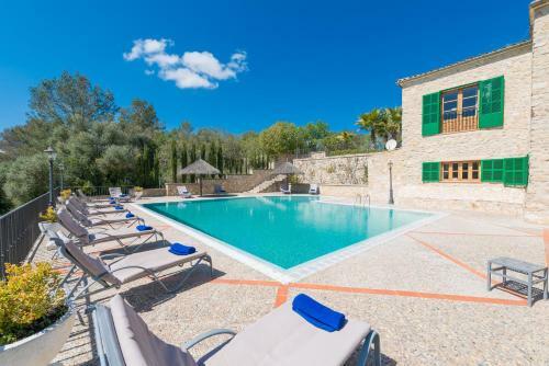 Villa March-ita