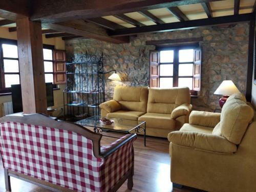 Agroturismo La Casona De Sovi�a