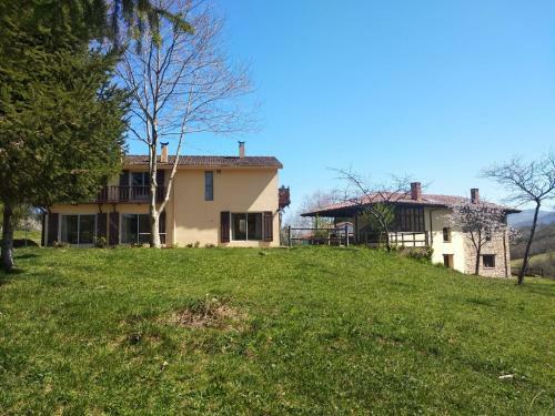Agroturismo La Casona De Sovi�a