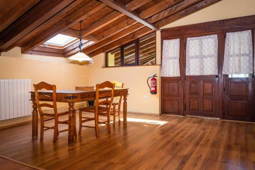 Agroturismo La Casona De Sovi�a