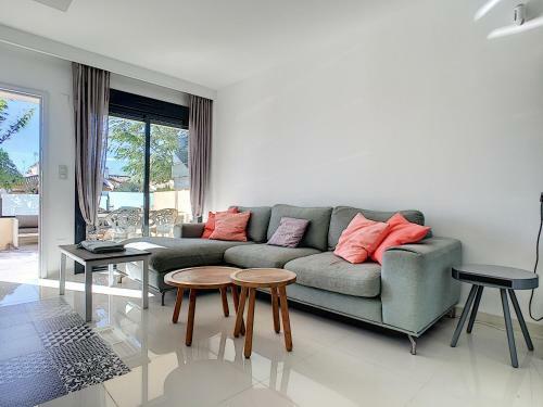 Apartamento Playa Elisa Bay - Sol Y Mar