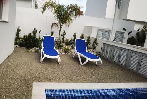 Elite Blue Sunset 3 Bedroom Villa