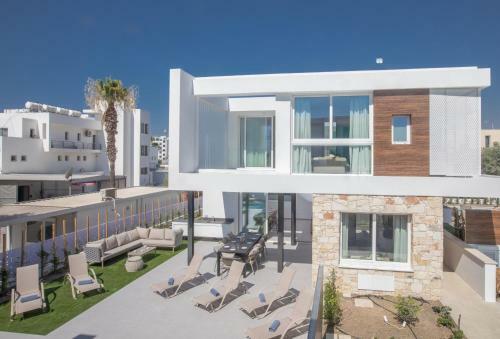 Kube Luxury Villas